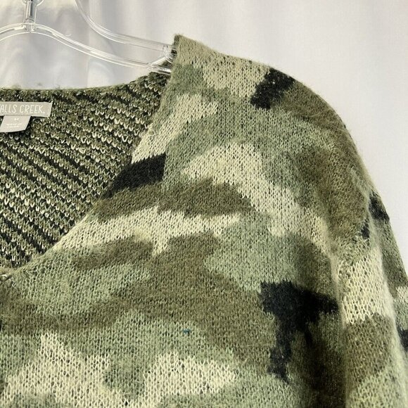 Falls Creek Womens V-Neck Multicolor Camo Print Long Sleeve Sweater Medium - Picture 3 of 8